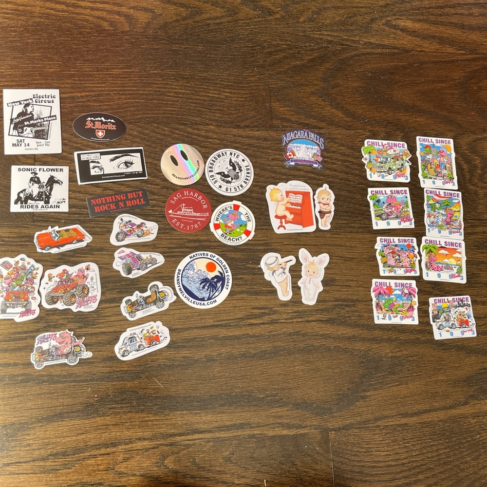 BRANDY MELVILLE STICKERS